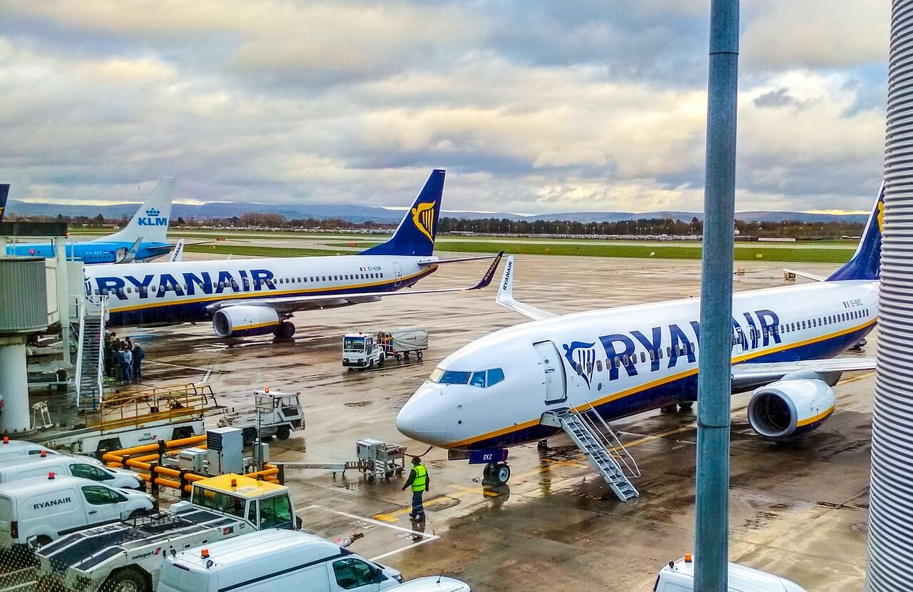 Ryanair vadovas: 10 Eur kainuojančių skrydžių bilietų laikai baigėsi
