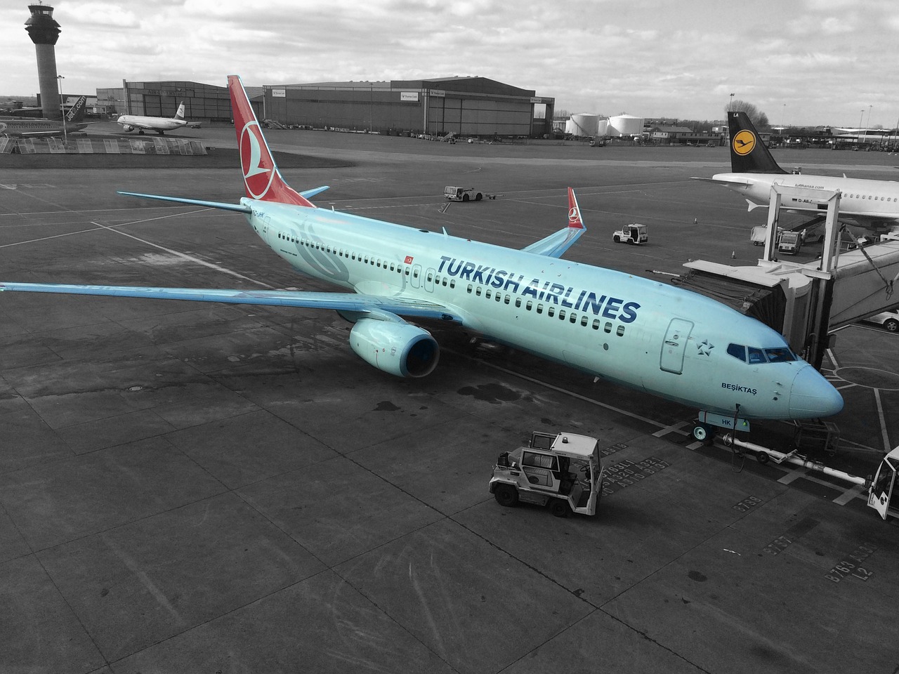 Turkish Airlines keičia savo pavadinimą į Türkiye Havayolları